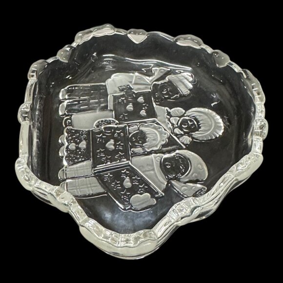 Mikasa Germany Vintage Sweet Dish Carolers 8-1/4" Heavy Crystal - Picture 5 of 8